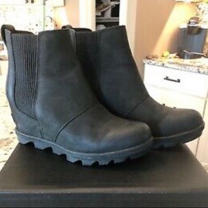 Sorel Joan of Arctic Wedge II Chelsea Black sz 7.5
